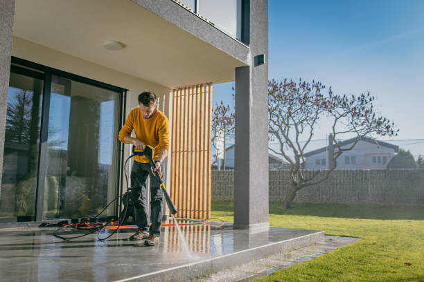 Best Pool Deck Cleaning  in Broadlands, VA